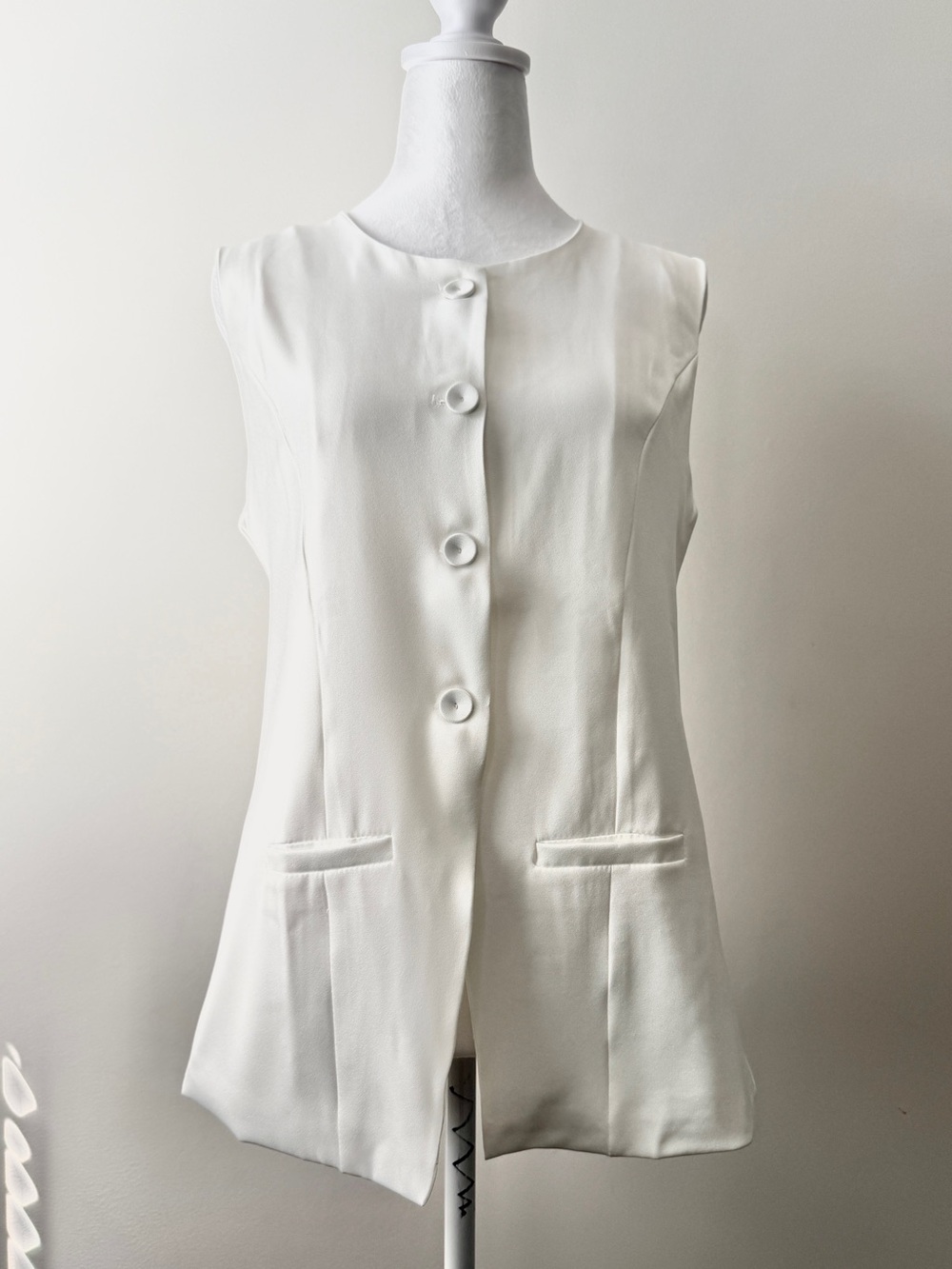 NWOT Sleeveless Button-Front White Vest